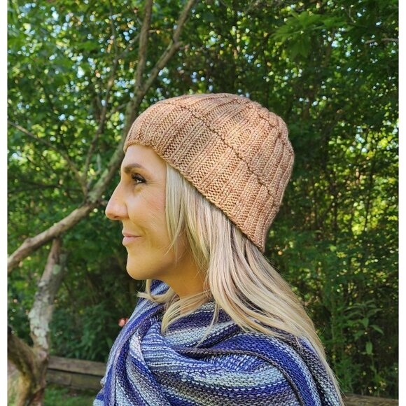 HANDMADE Rib Knit Beige Gradient Beanie Toboggan Hat Cap Unisex Women's Men's - Picture 2 of 8